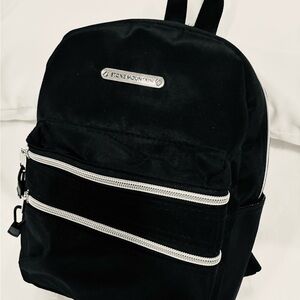Stone Mountain Accessories Sleek Black Backpack